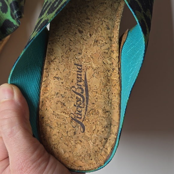 Lucky Brand Green Cheetah Wedges!! - Picture 5 of 5